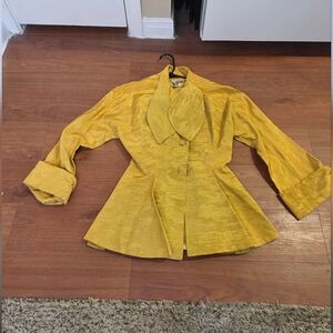 Elegant Vintage  60s Yellow Women's Pant Suit